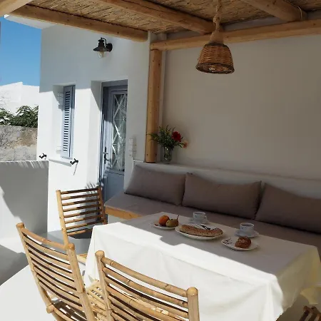 Stella's Home: Old Town Traditional Cretan House * Heraklion (Crete)