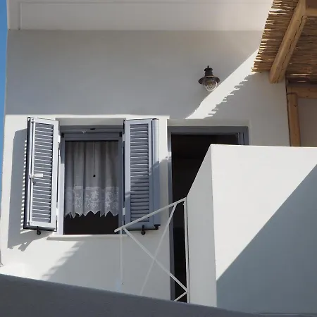 Stella's Home: Old Town Traditional Cretan House *